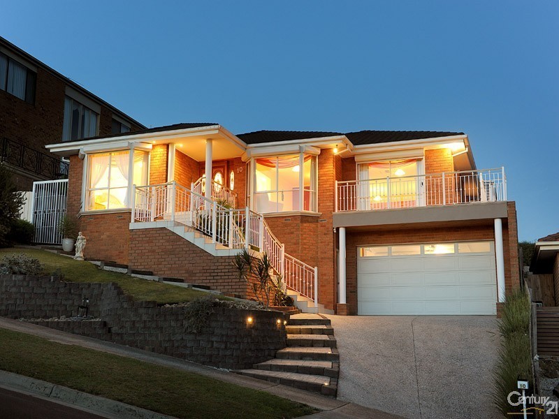 10 Dirkala Retreat, Berwick VIC 3806