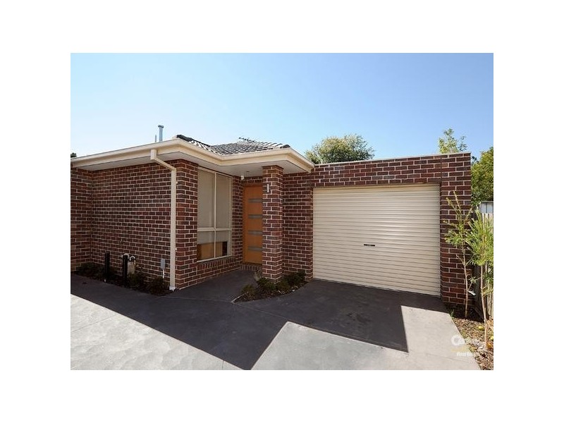 2/26 Almond Drive, Doveton VIC 3177