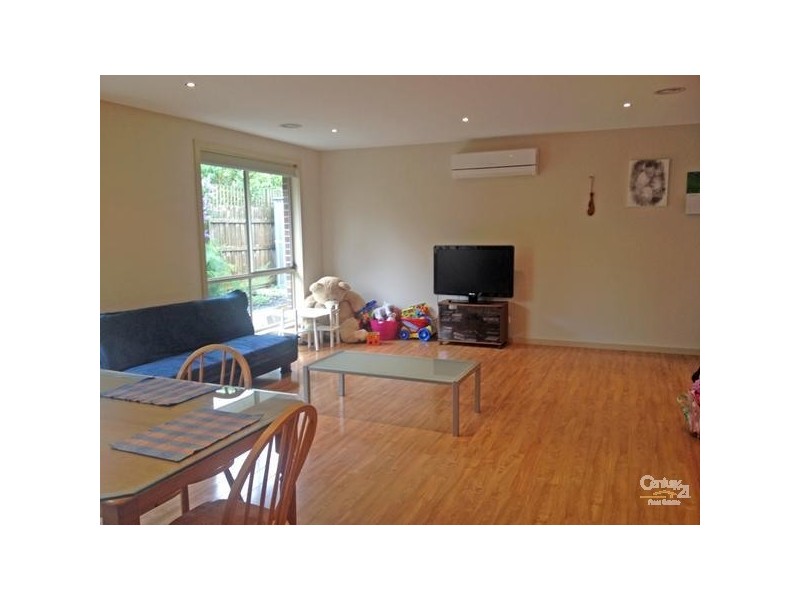 2/26 Almond Drive, Doveton VIC 3177