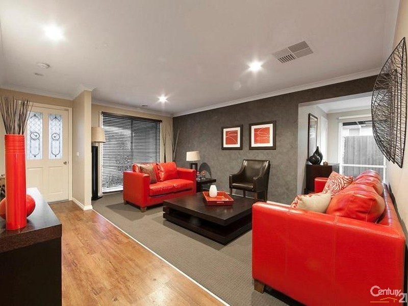 9 Rodlarni Crescent, Berwick VIC 3806