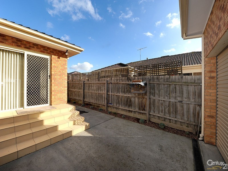 62 Eleanore Crescent, Hallam VIC 3803