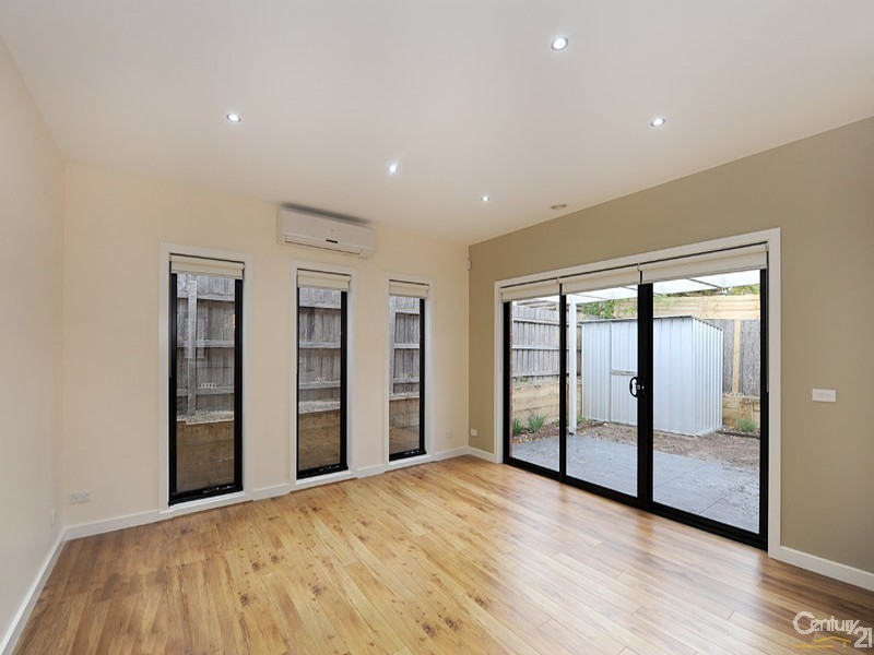 3/7 Amber Crescent, Narre Warren VIC 3805