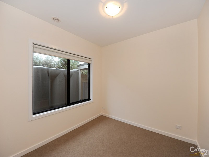 3/7 Amber Crescent, Narre Warren VIC 3805