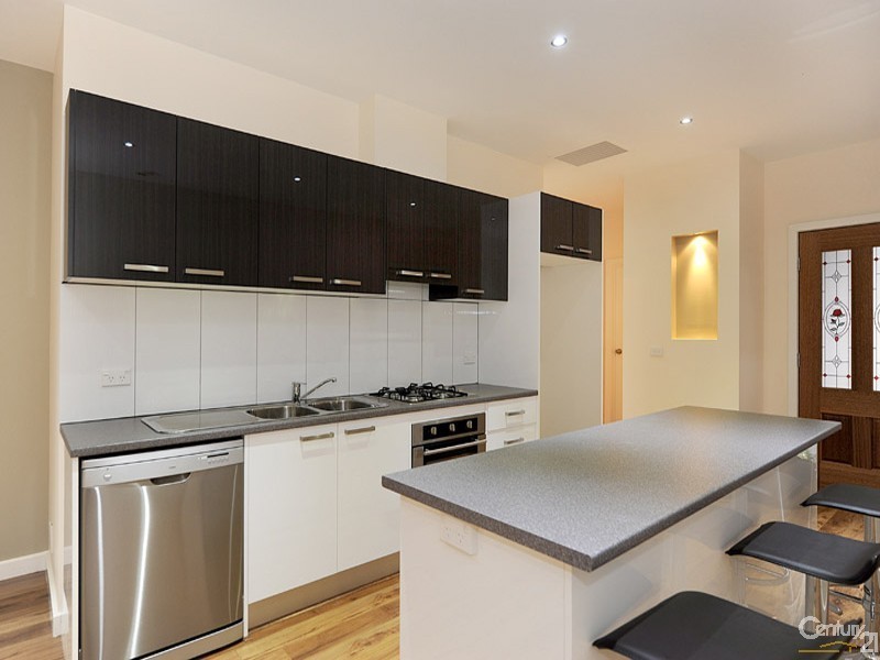 3/7 Amber Crescent, Narre Warren VIC 3805