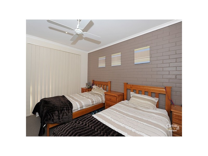 2 Warren Close, Narre Warren VIC 3805