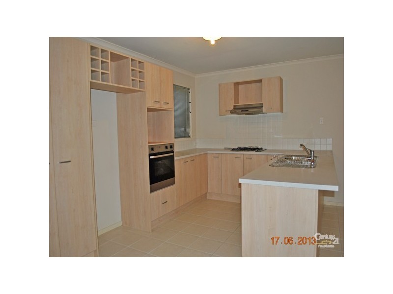 16 Ashcroft Close, Hallam VIC 3803