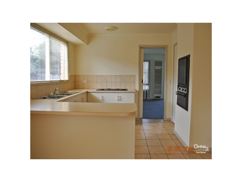 91 Eagle Drive, Pakenham VIC 3810