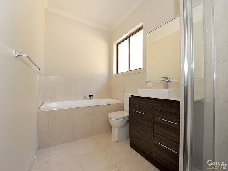 29 Chase Boulevard, Berwick VIC 3806