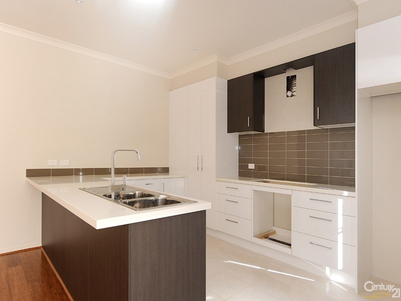 29 Chase Boulevard, Berwick VIC 3806