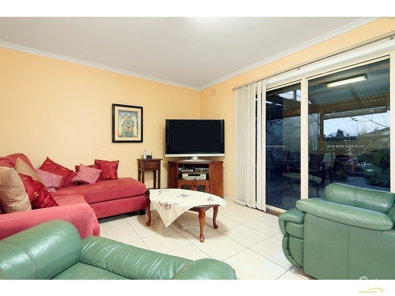 3 Sorbus Close, Endeavour Hills VIC 3802