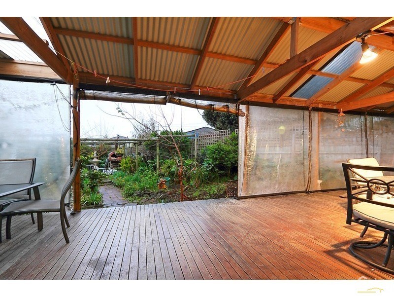 3 Sorbus Close, Endeavour Hills VIC 3802