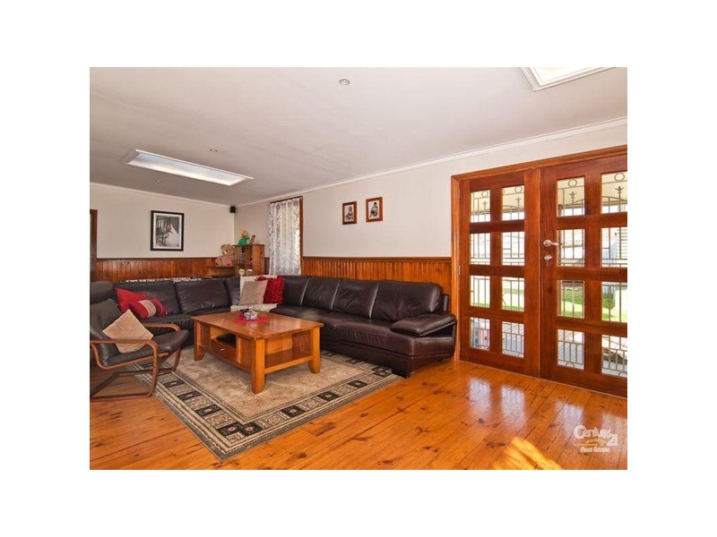 6 Hopetoun Street, Dandenong VIC 3175