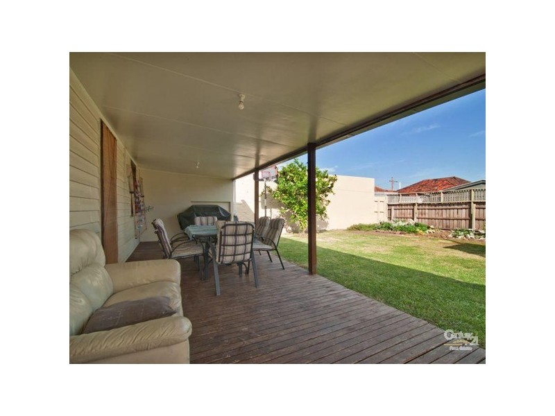 6 Hopetoun Street, Dandenong VIC 3175