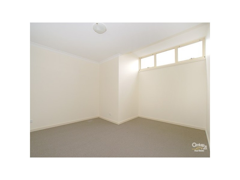 2/19 Hemmings Street, Dandenong VIC 3175