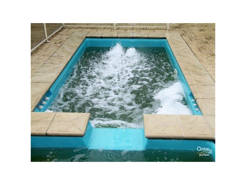 23 Galloway Drive, Narre Warren South VIC 3805