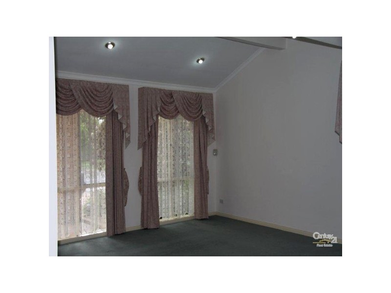 23 Galloway Drive, Narre Warren South VIC 3805