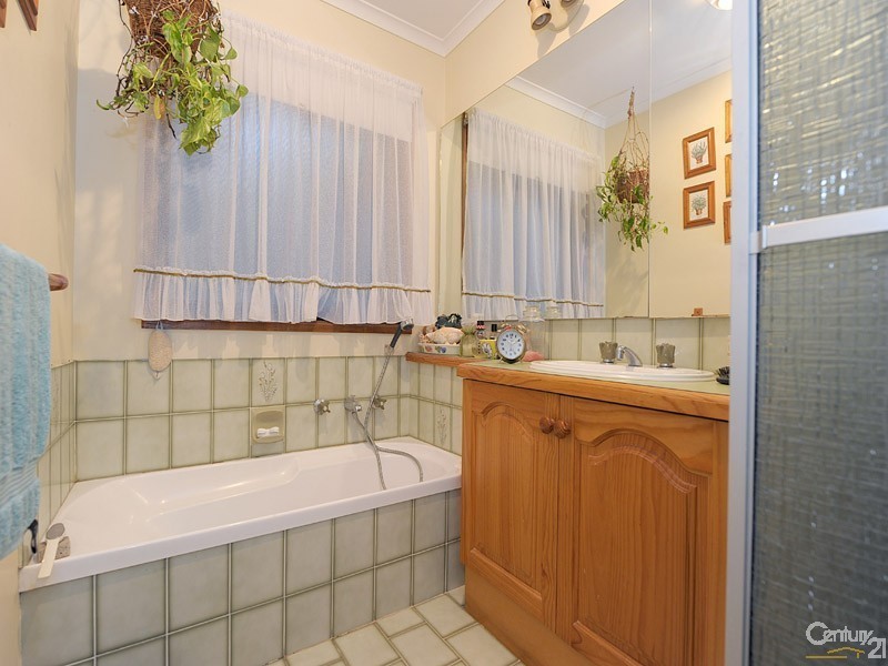 5 Wingate Court, Endeavour Hills VIC 3802