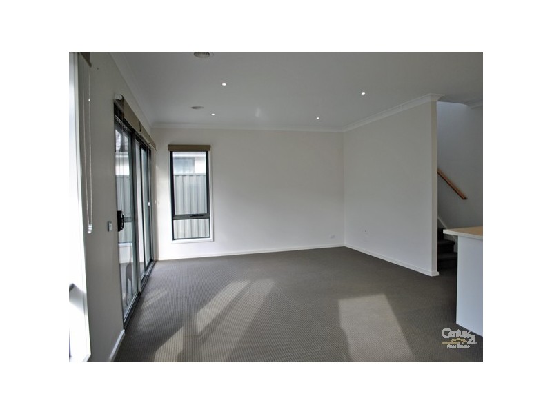 34 Meridian Circuit, Berwick VIC 3806