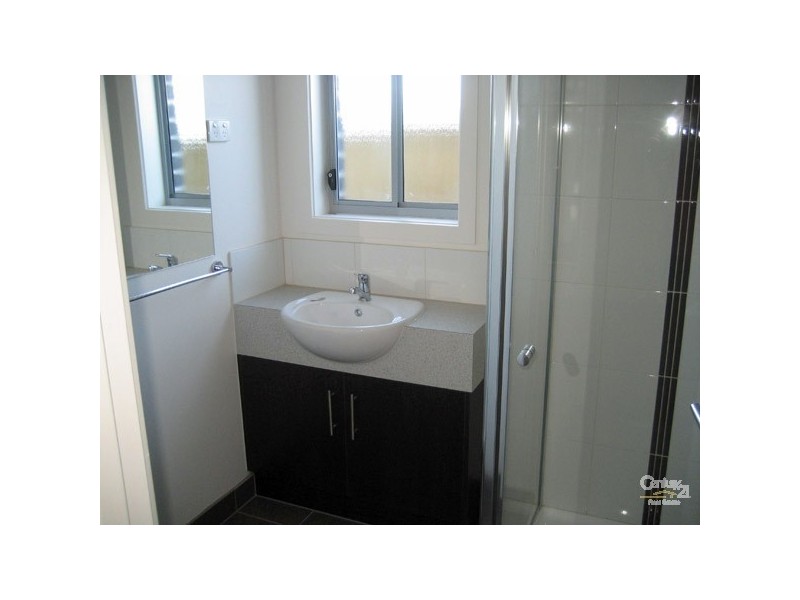 3/7 Roseville Court, Berwick VIC 3806