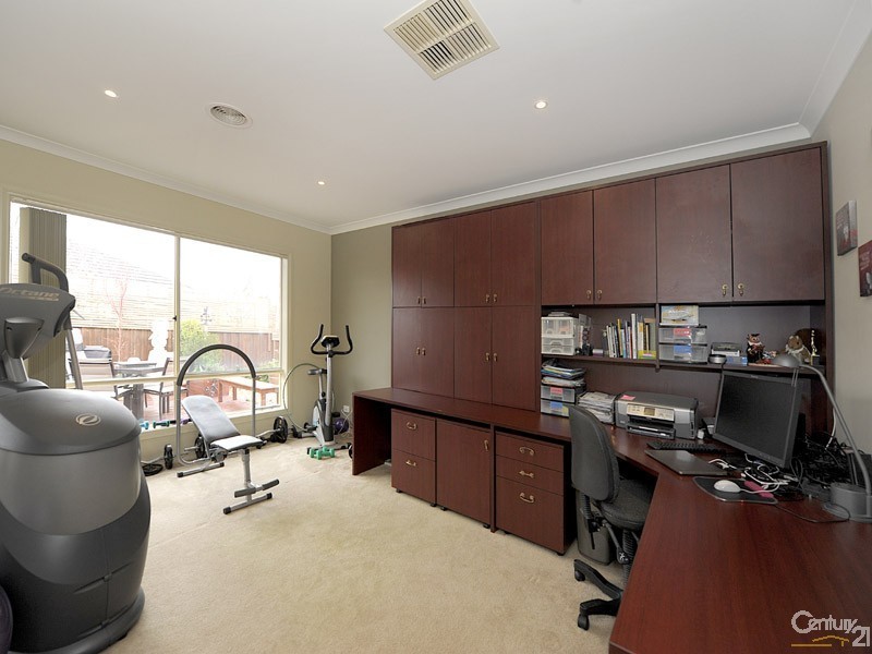 7 Monarch Road, Berwick VIC 3806