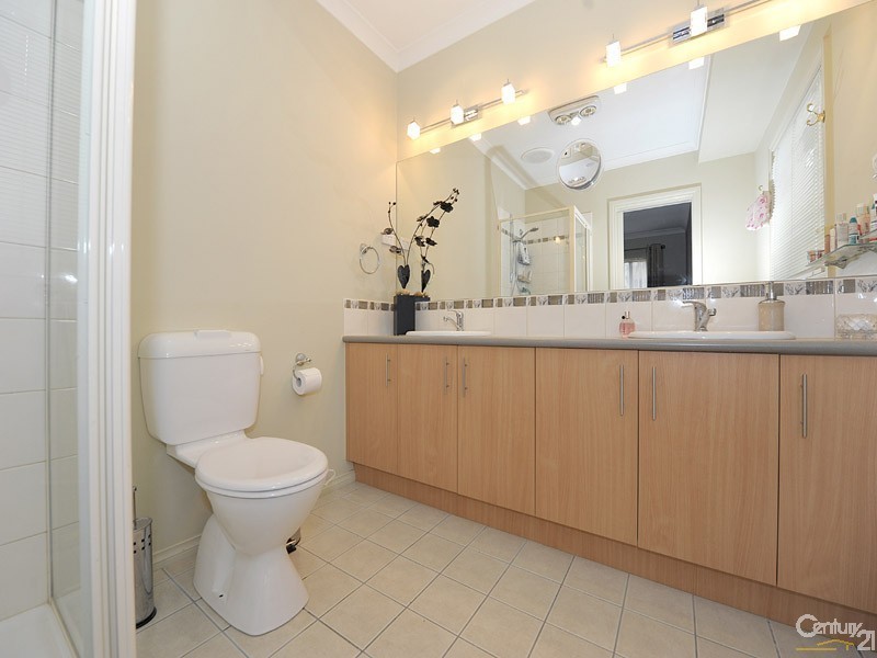 7 Monarch Road, Berwick VIC 3806