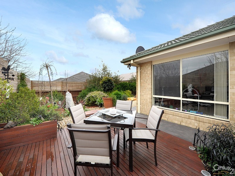 7 Monarch Road, Berwick VIC 3806