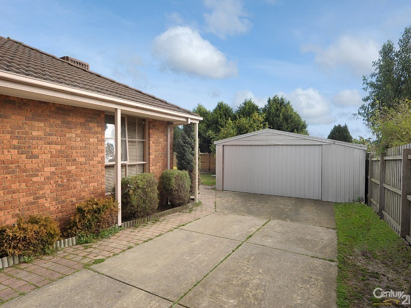 7 Rosemont Drive, Narre Warren VIC 3805