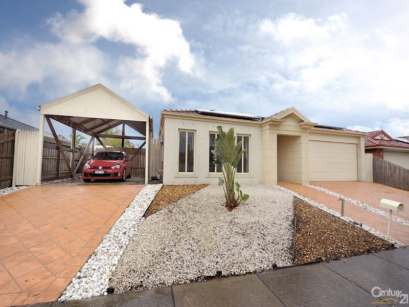 54 Seebeck Drive, Narre Warren South VIC 3805