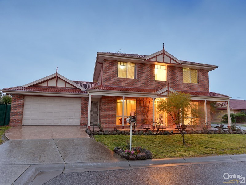 11 Brookville Court, Narre Warren South VIC 3805