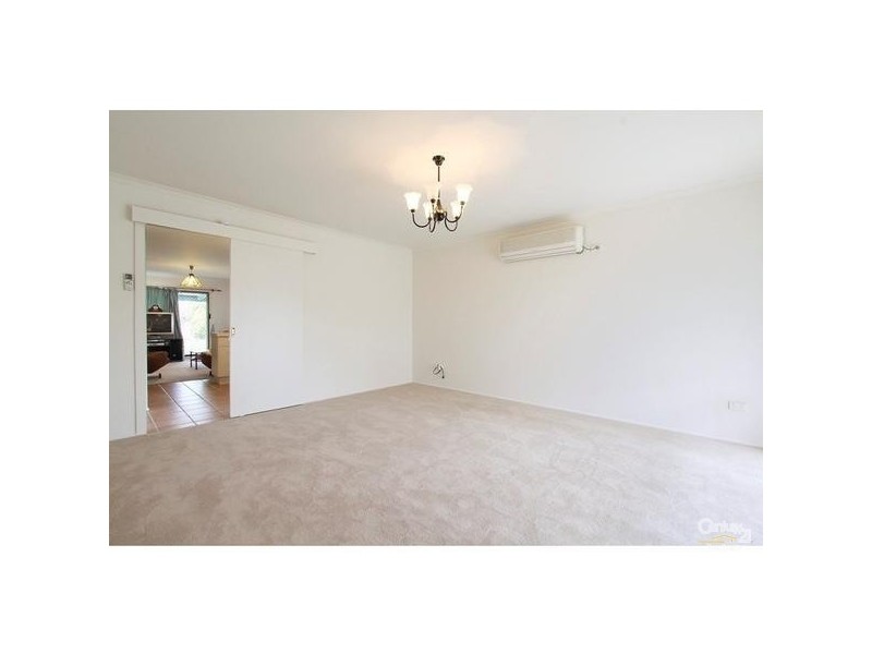 15 Thelma Rise, Hampton Park VIC 3976