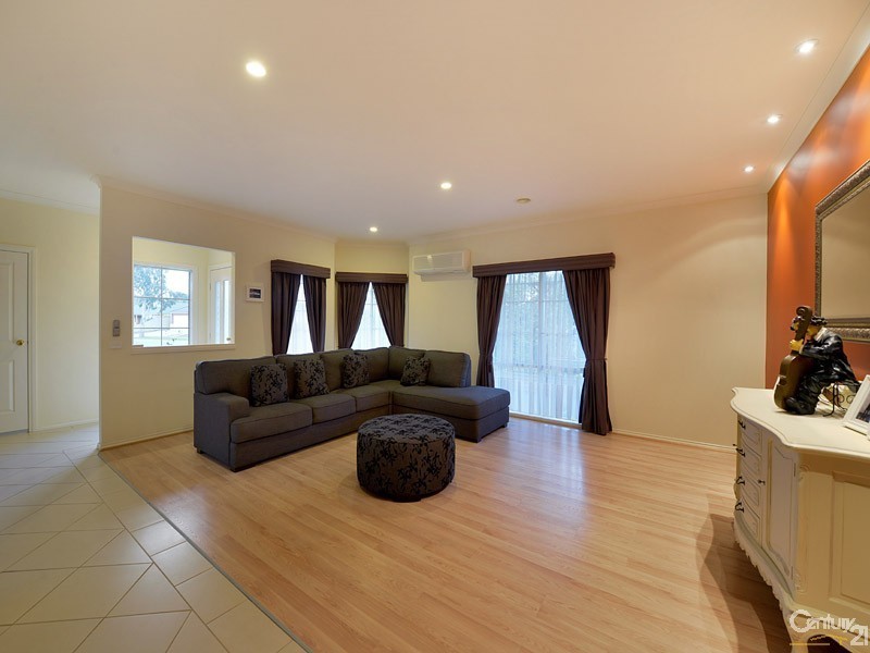 25 Ganaway Drive, Berwick VIC 3806