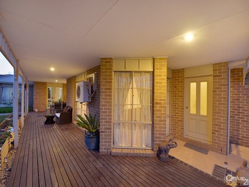 25 Ganaway Drive, Berwick VIC 3806