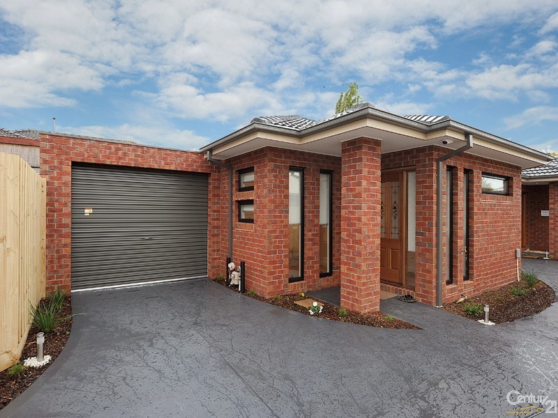 2/7 Amber Crescent, Narre Warren VIC 3805