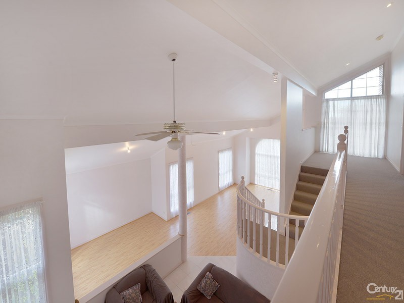 30 George Bass Avenue, Endeavour Hills VIC 3802