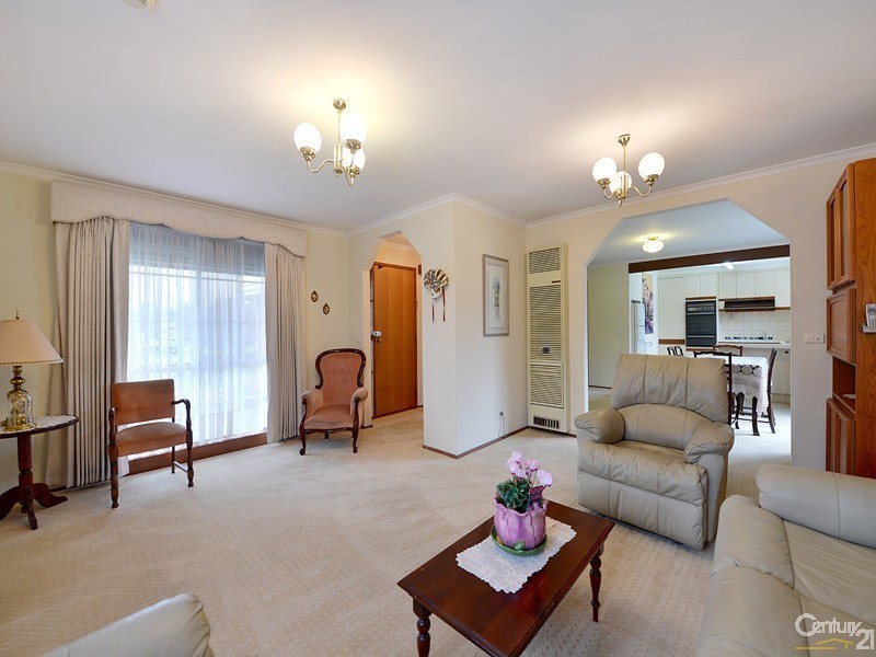 1 Hardy Court, Berwick VIC 3806