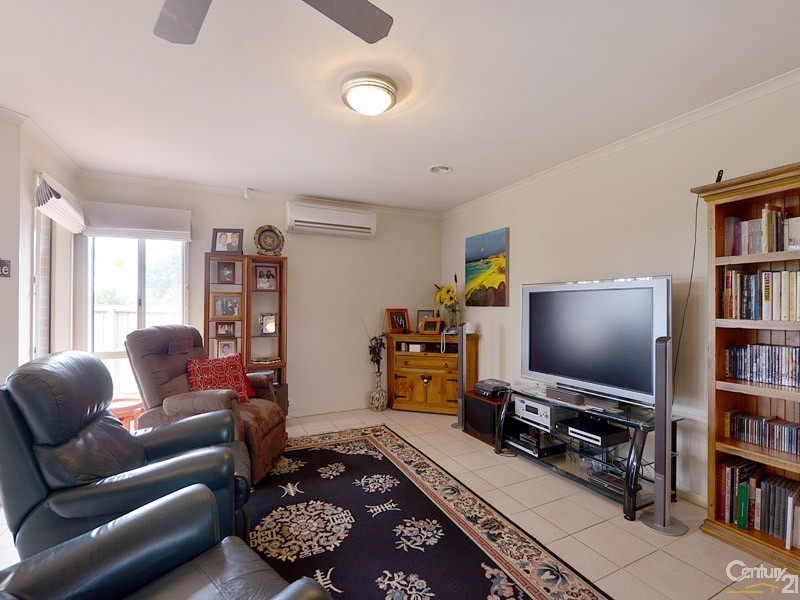 12 Ashcroft Close, Hallam VIC 3803