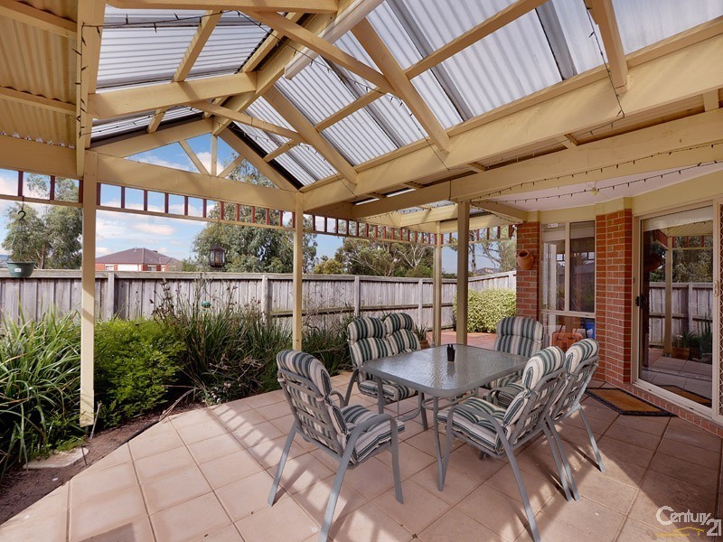 12 Ashcroft Close, Hallam VIC 3803