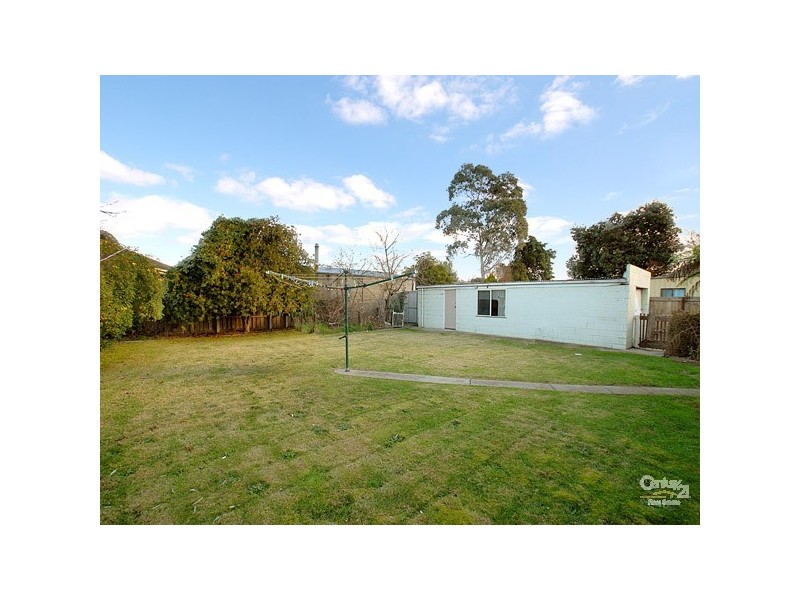 56 Cranbourne Drive, Cranbourne VIC 3977