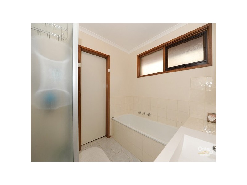 4 Thanos Court, Hampton Park VIC 3976