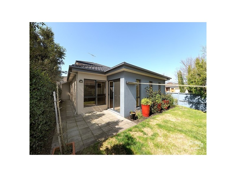 11 Greenhaven Terrace, Berwick VIC 3806