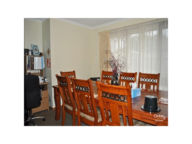 2/14 Wallowa Crescent, Narre Warren VIC 3805