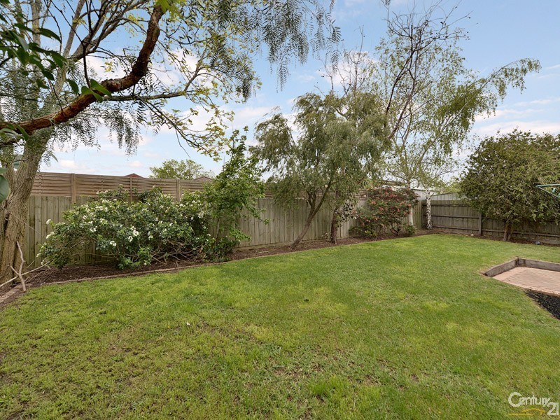 5 Peveril Court, Narre Warren VIC 3805