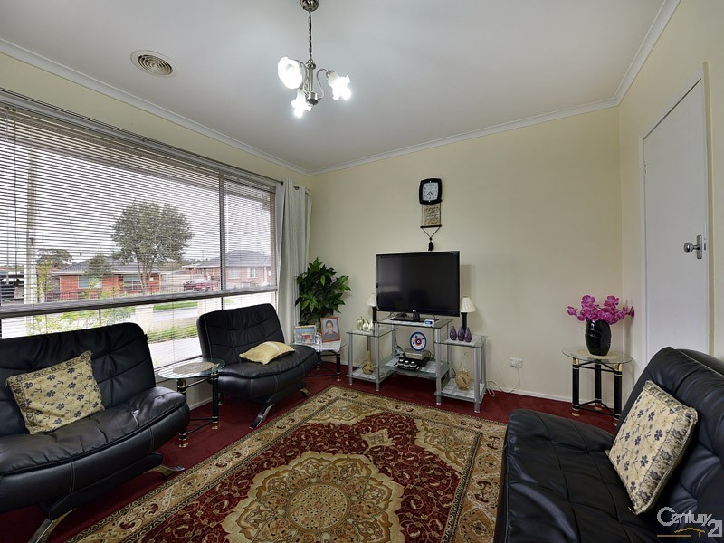 37 Scarlet Drive, Doveton VIC 3177