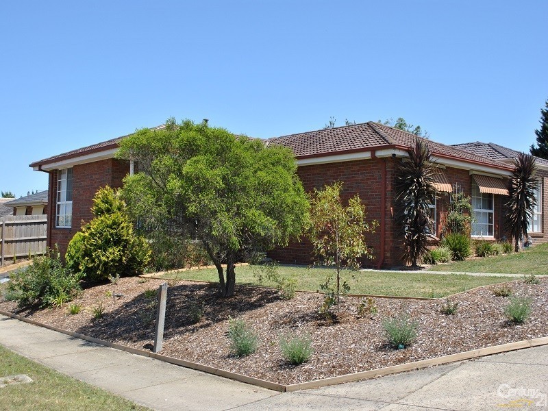 1 Barondi Avenue, Narre Warren VIC 3805