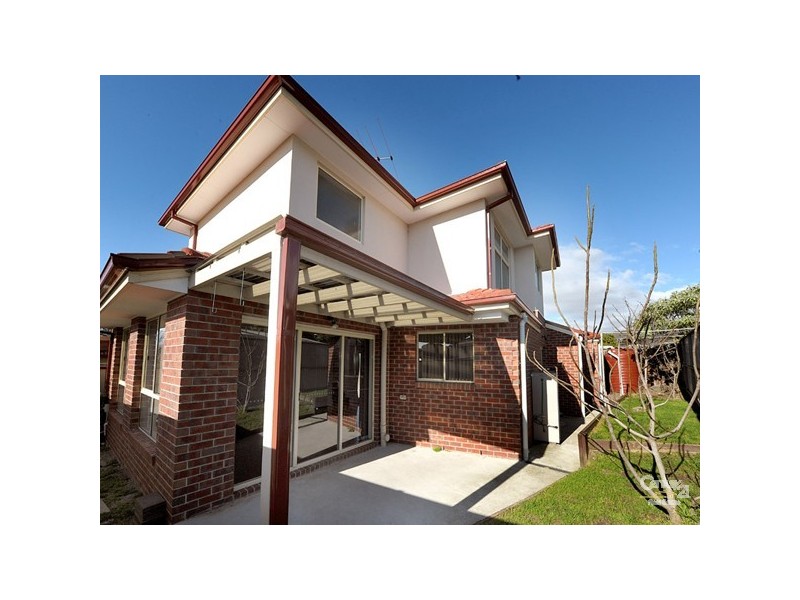 2/54  Boyd Street, Dandenong North VIC 3175