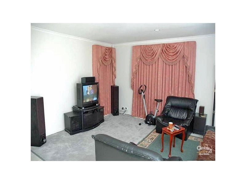 9 Mowbray Court, Berwick VIC 3806