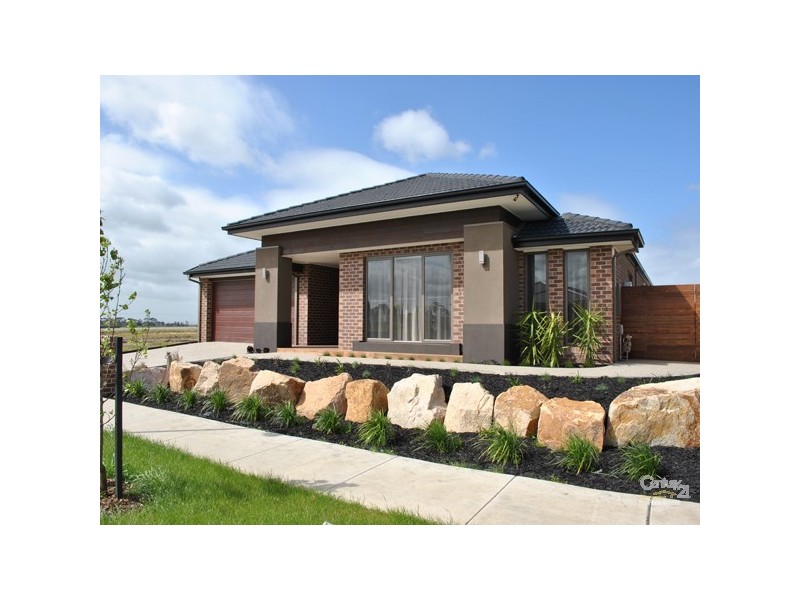 15 Trickett Street, Clyde VIC 3978