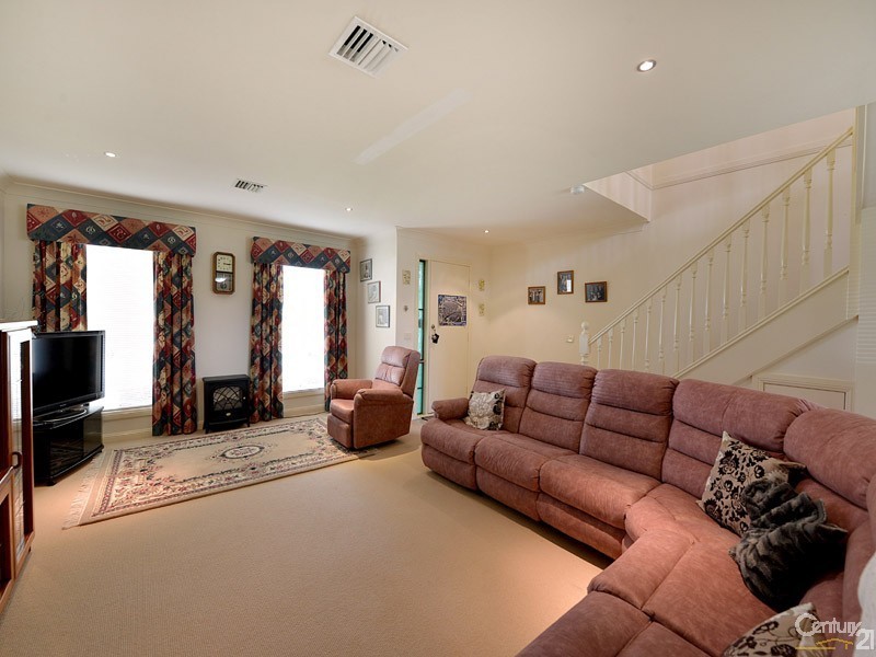 29 The Strand, Narre Warren South VIC 3805