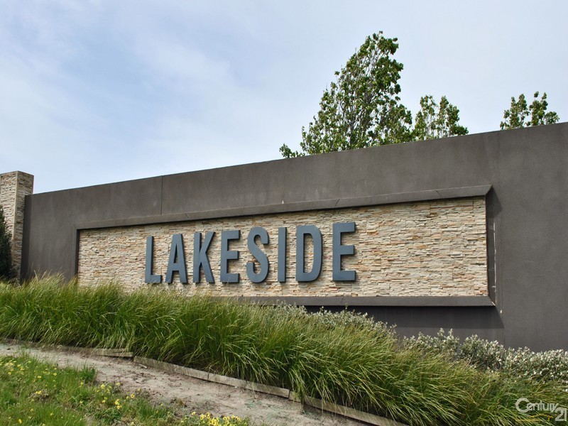 36 Darwin Way, Pakenham VIC 3810