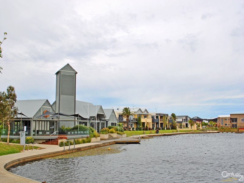 36 Darwin Way, Pakenham VIC 3810